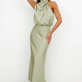 Tyra | Elegant evening dress with halter neck