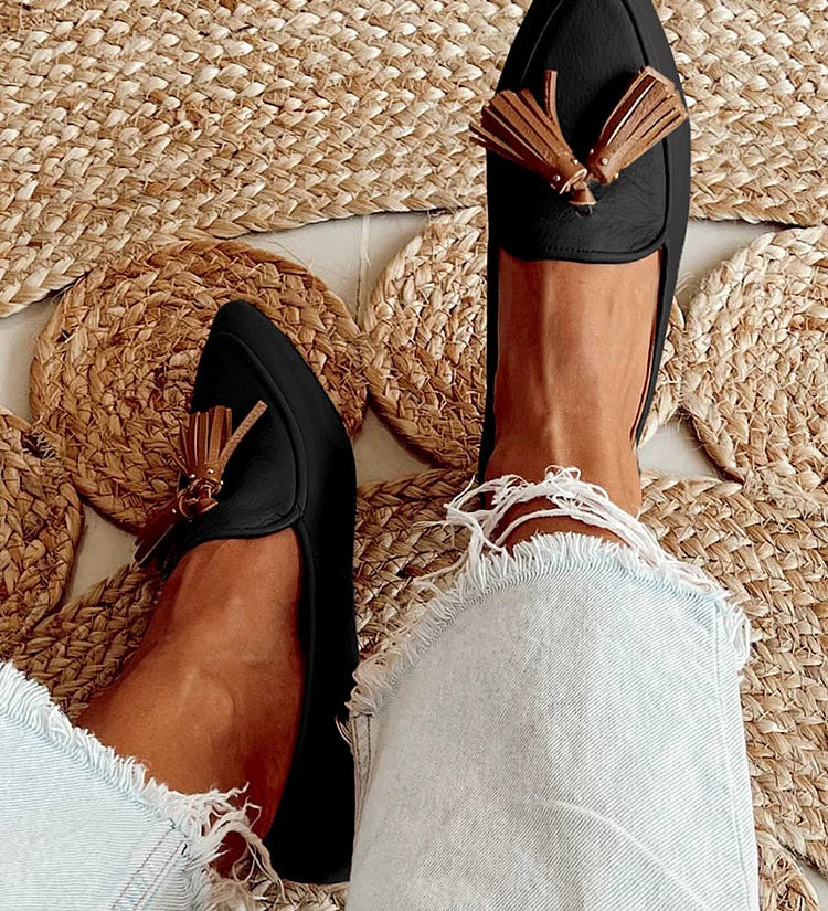 Vesperia - Modern Fringed Moccasin