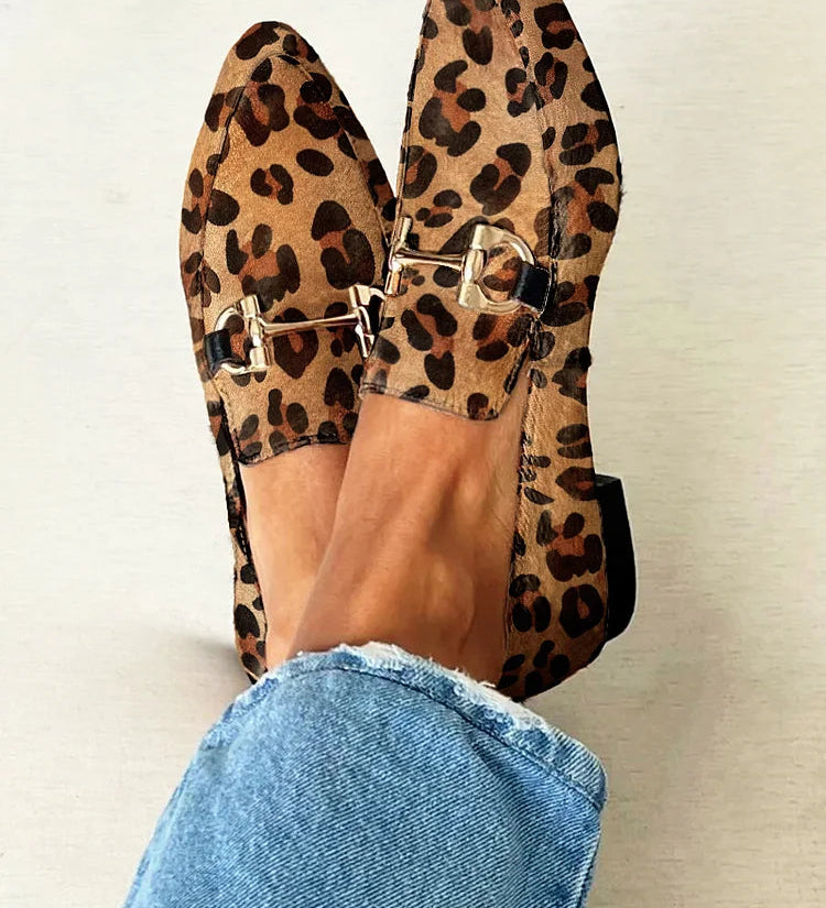 Gia - Elegant Leopard Loafers