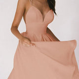 Elara - Elegant Minimalist Dress