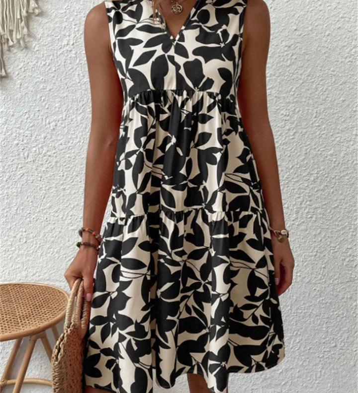 TASHA | MIDI FLUID DRESS WITH A FLARED CUT