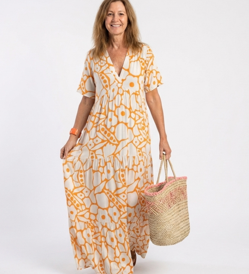 Lucie | Midi dress with flowers, short sleeves and V-neck