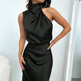 Tyra | Elegant evening dress with halter neck