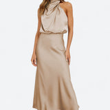 Tyra | Elegant evening dress with halter neck