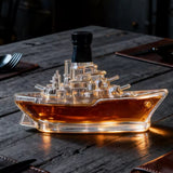 Carafe à whisky en forme de navire de guerre