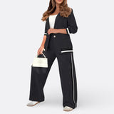 Clara - Elegant Casual Outfit