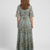 Élodie | Embroidered maxi dress with V-neck