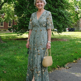 Élodie | Embroidered maxi dress with V-neck